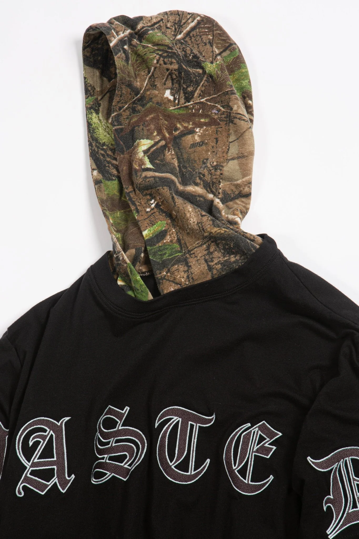 Hoodie Age Revival #23/26 - Image 3