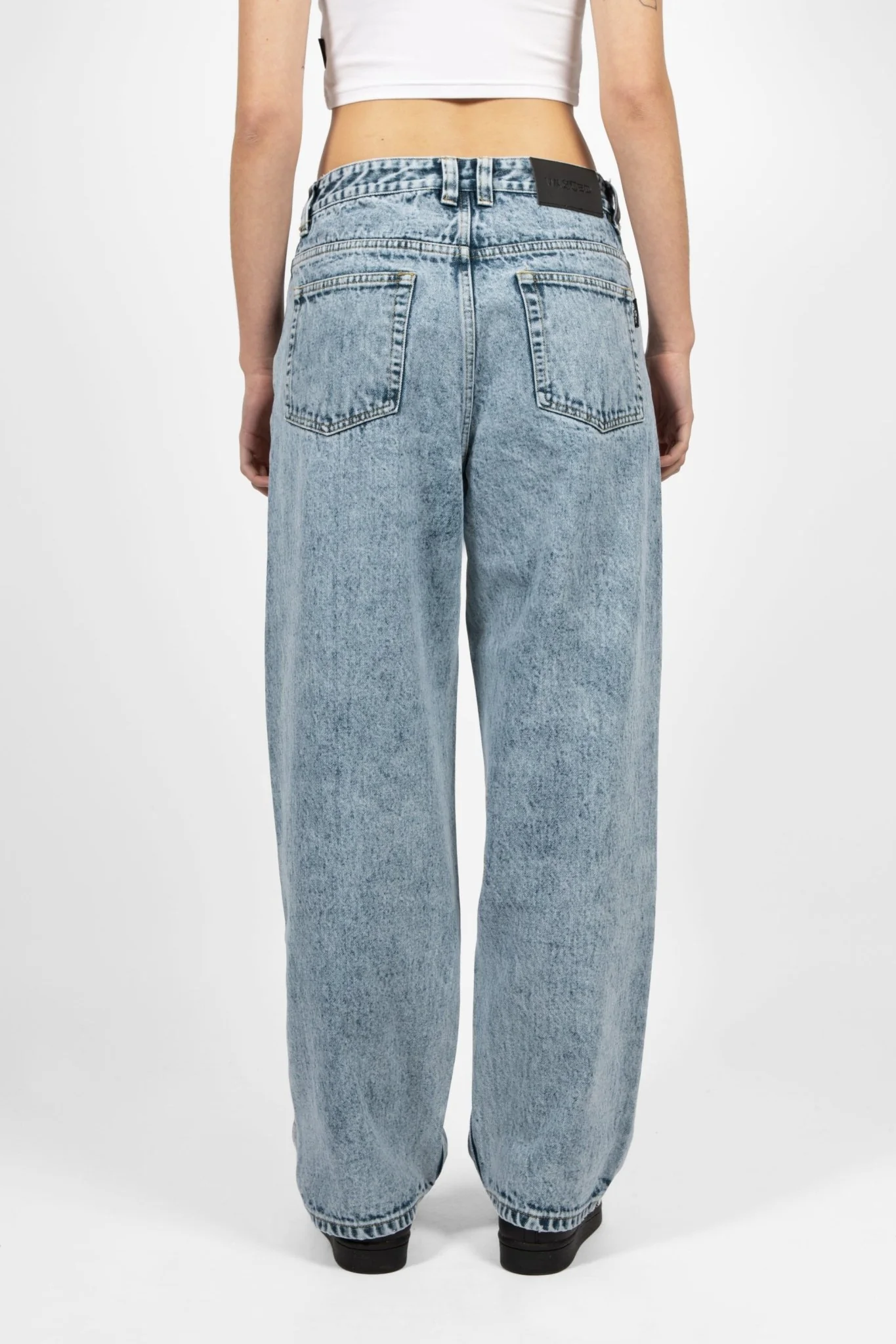 Jean Casper Snow Feeler - Image 7